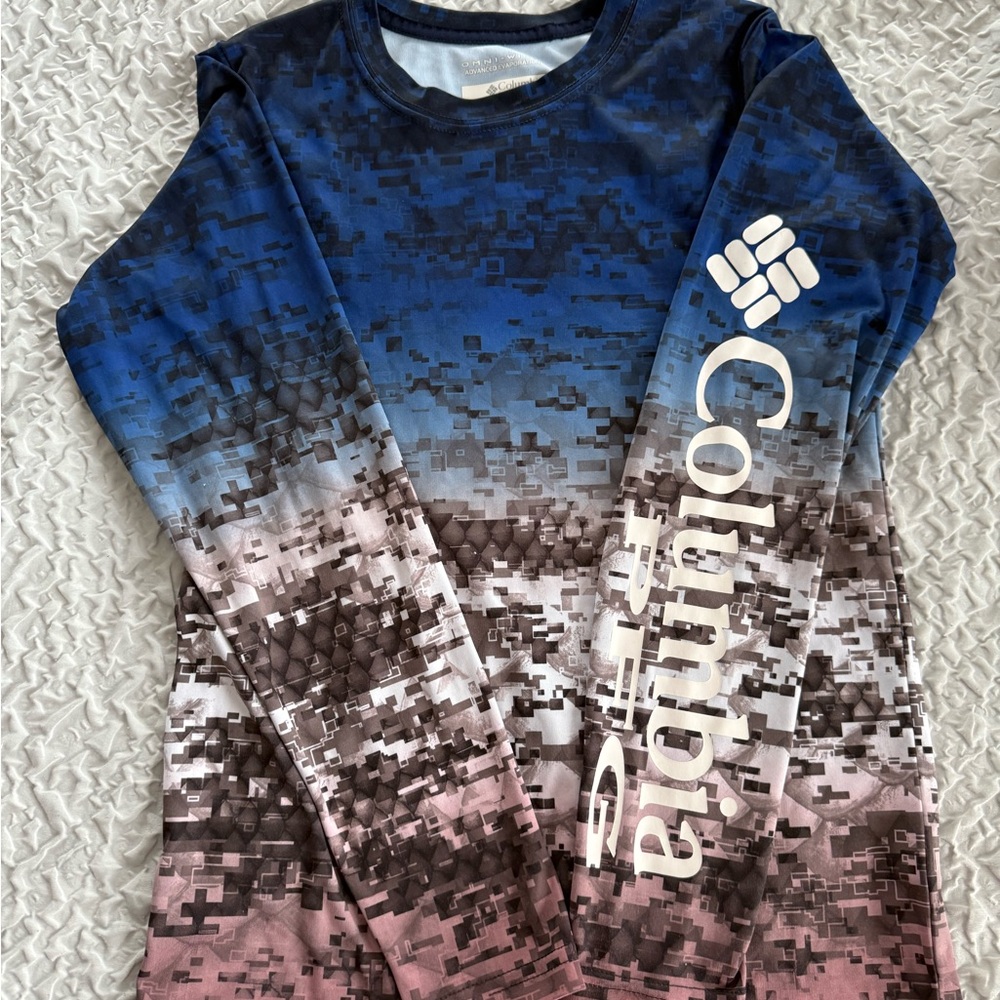 Columbia PFG Blue and Pink Long Sleeve Tee with Gradient Design, Youth medium